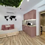 아파트 Meteora Gold And Glass 칼람파카
