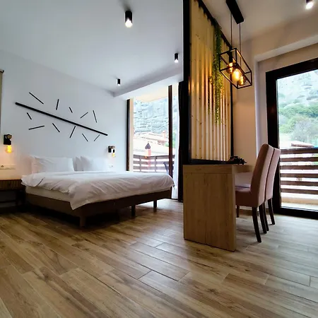 Apartment Meteora Gold And Glass Kalambaka