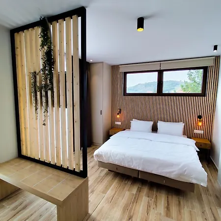 Meteora Gold And Glass Appartamento Kalambaka