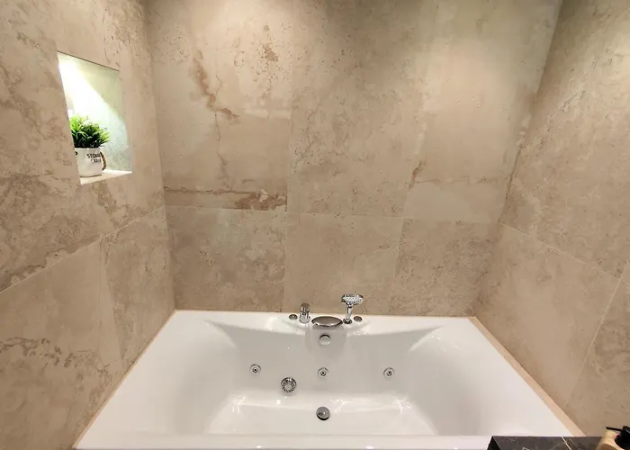 Meteora Gold And Glass Apartament *